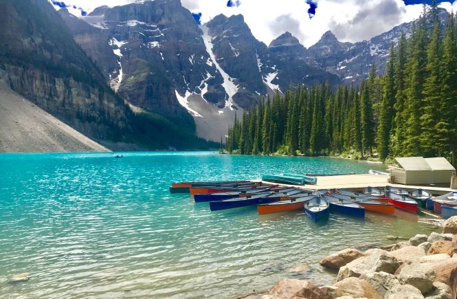 Moraine Lake Calgary Travel Guide